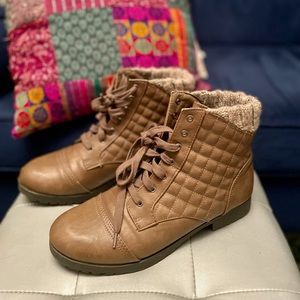 Brown Combat Boots. Size 9.